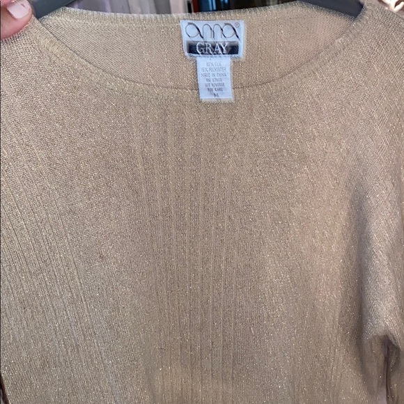 Sparkly Gold silk sweater top - Picture 3 of 6